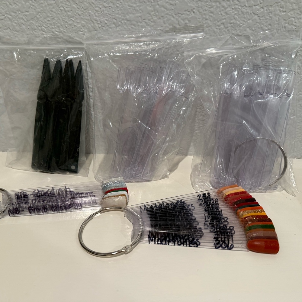 Nail Dip Powder Bundle - Picture 6 of 15